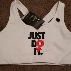 Nike ✔️ Swoosh Bra Brand New With Tag!